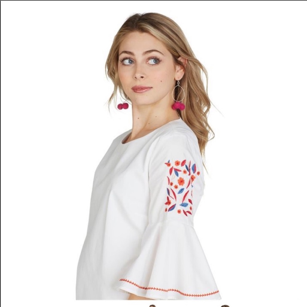 White/ floral embroidered Dress w/bell sleeves